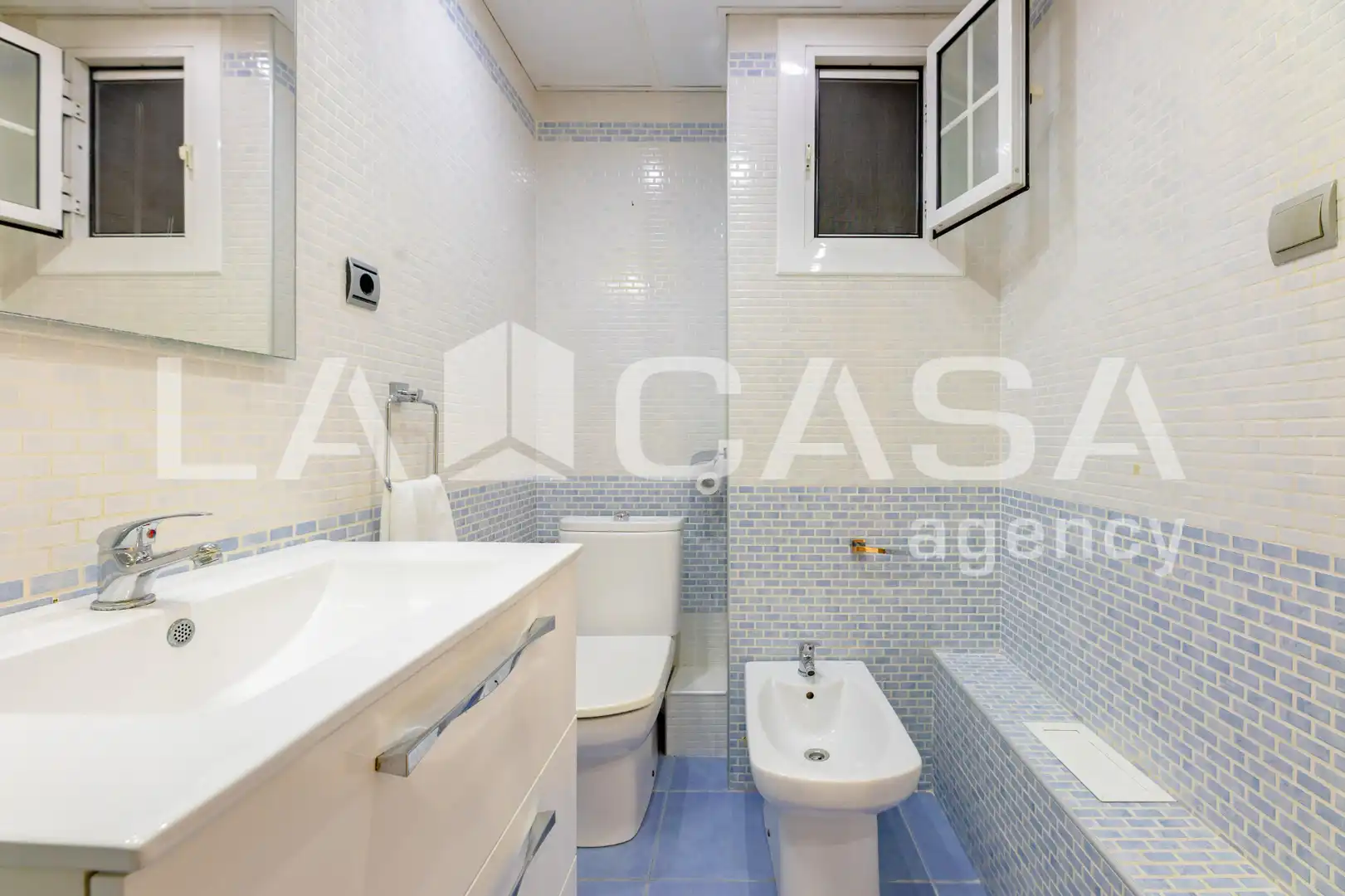 Piso en venta en Valencia con Balcón