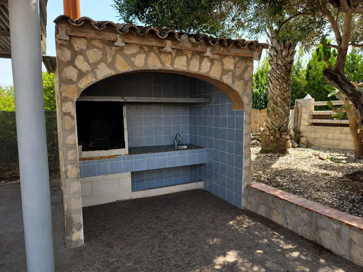Küche von Haus oder Chalet zum Verkauf in Oliva mit Klimaanlage, Privatgarten und Terrasse
