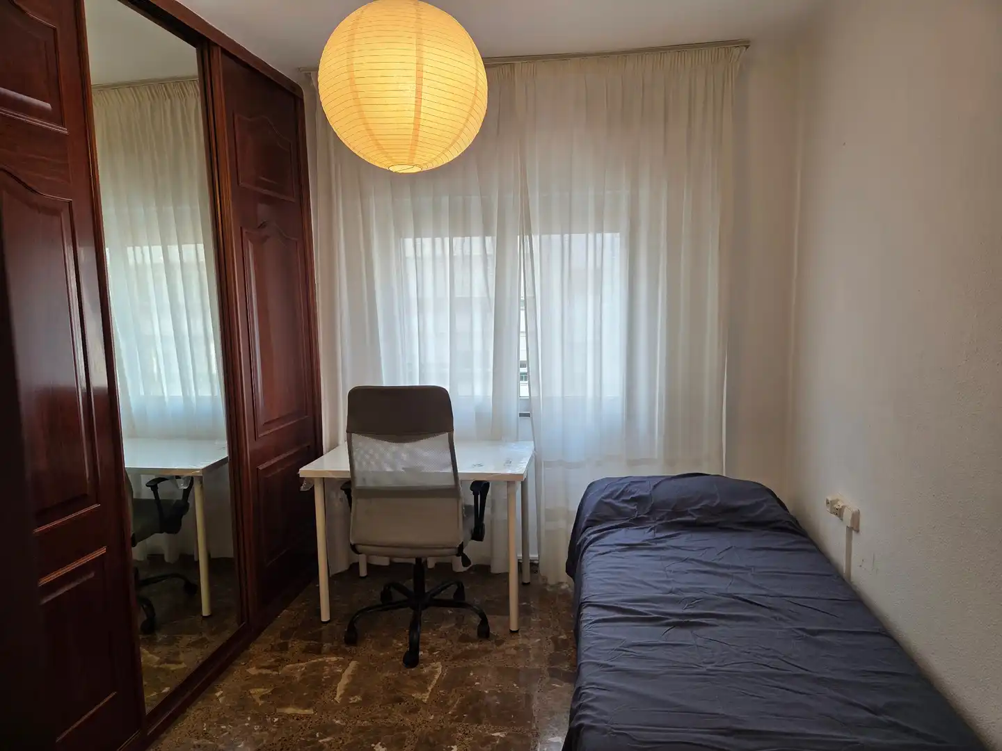 Bedroom of Flat for rent in Málaga  with Air Conditioner, Terrace and Furnished