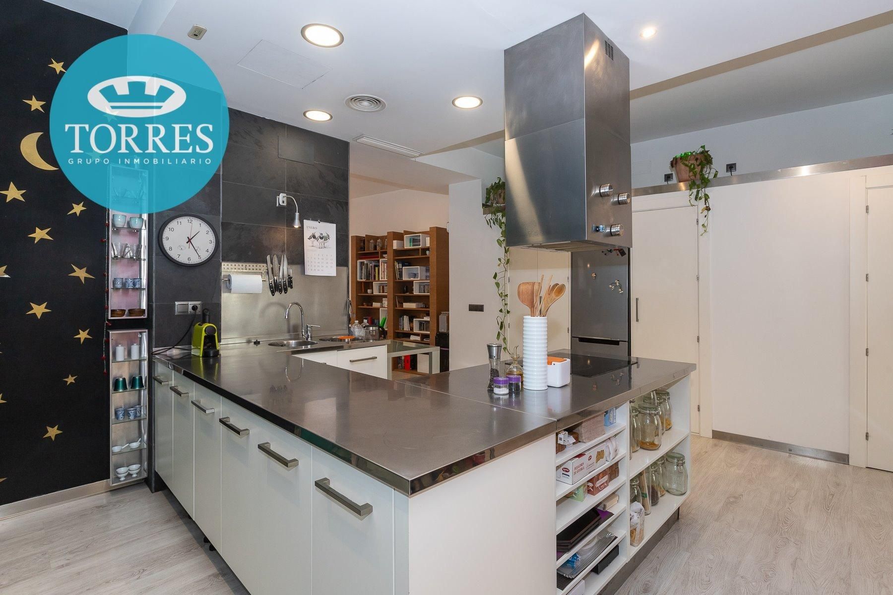 Kitchen of Building for sale in Málaga Capital