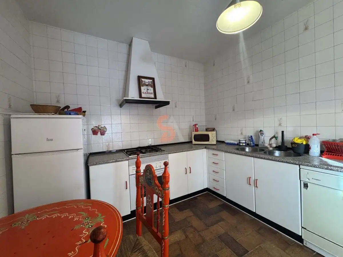 Cocina de Casa o chalet en venta en Alcazarén con Calefacción, Terraza y Trastero