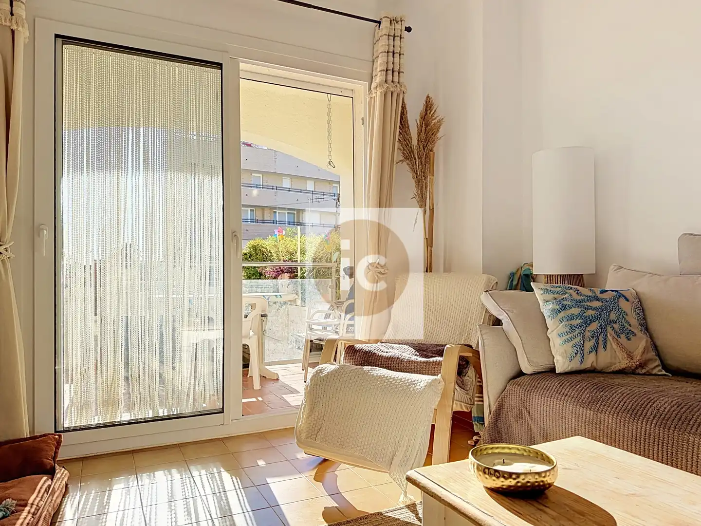 Mini appartamento con terrazza in vendita a Carrer Dàlia 9, imagen 2