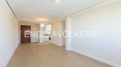 Foto 4 de Piso de alquiler en Na Rovella - Hermanos Maristas, Valencia Capital