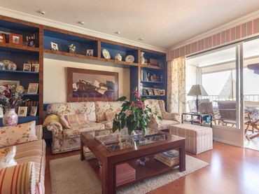 Appartamento con piscina in vendita a Calle Madrid