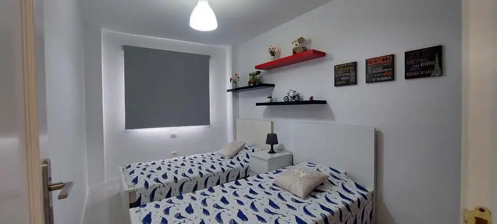 Dormitori de Apartament en venda en Adeje