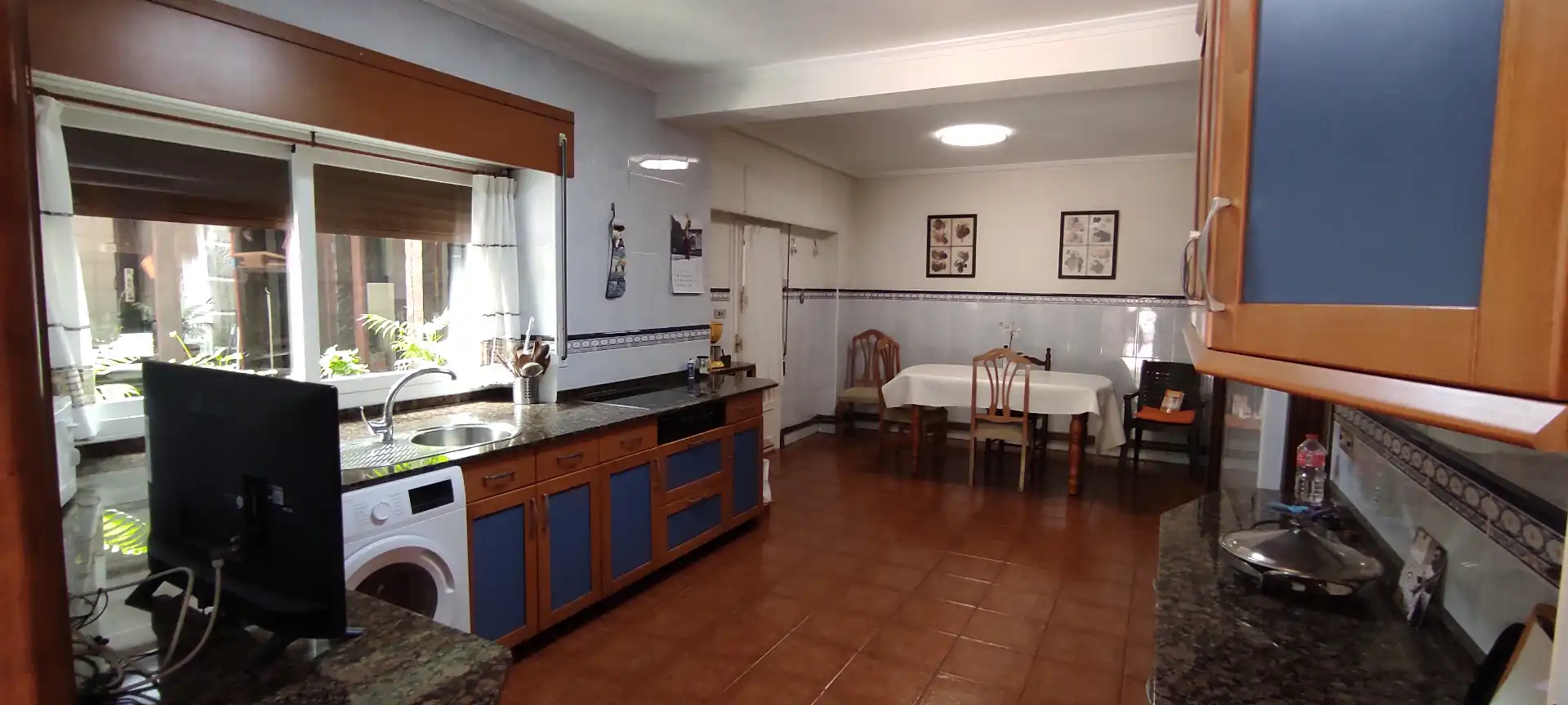 Cuina de Casa o xalet en venda en Valle de Trápaga-Trapagaran amb Calefacció, Parquet i Terrassa