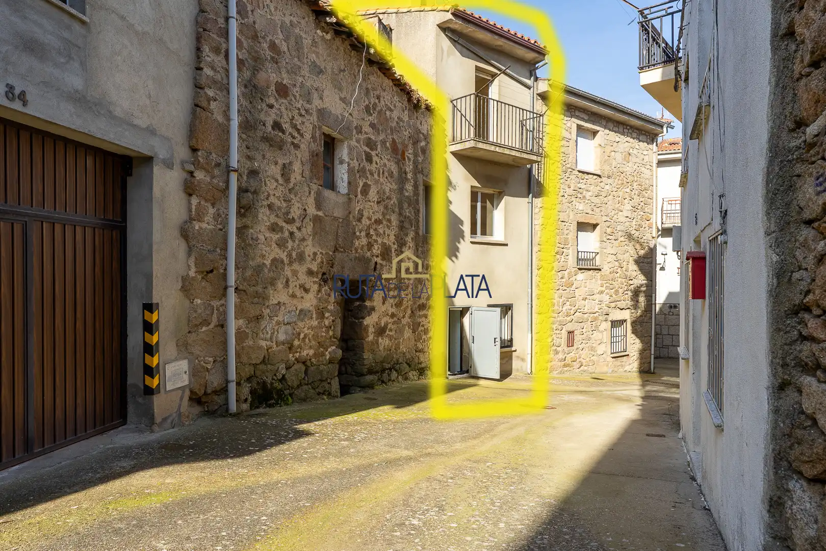 Vista exterior de Edificio en venta en Fermoselle
