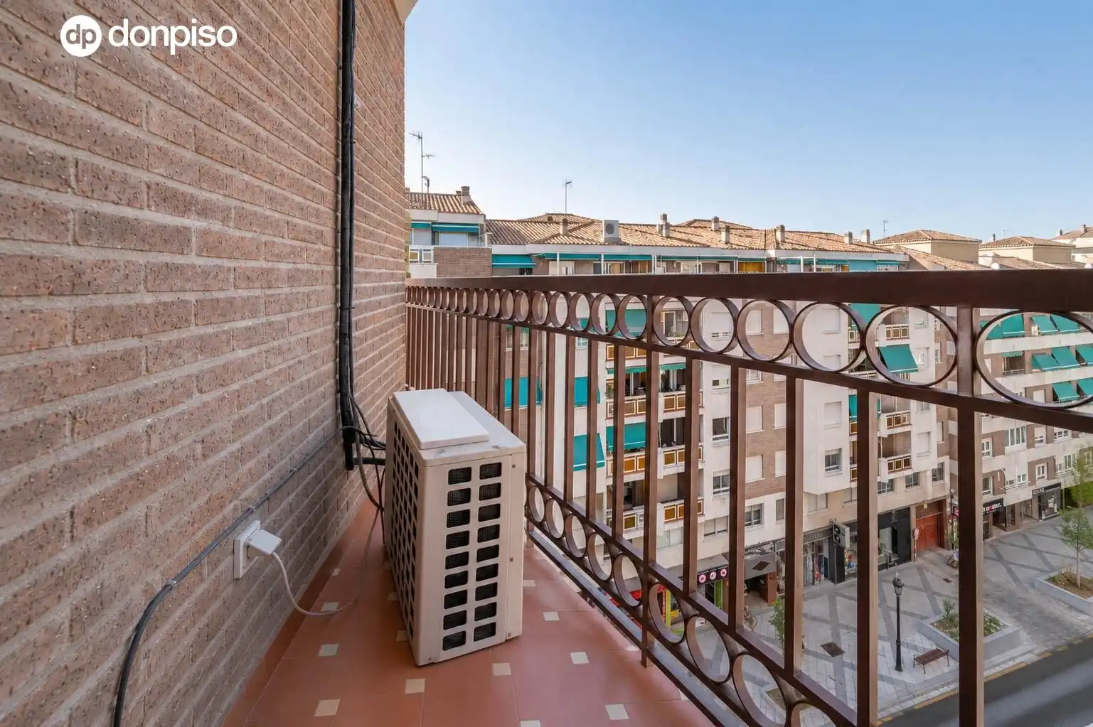 Piso con terraza en venta en Calle EMPERATRIZ EUGENIA 6, imagen 50