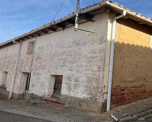 Vista exterior de Casa o xalet en venda en Castilfalé