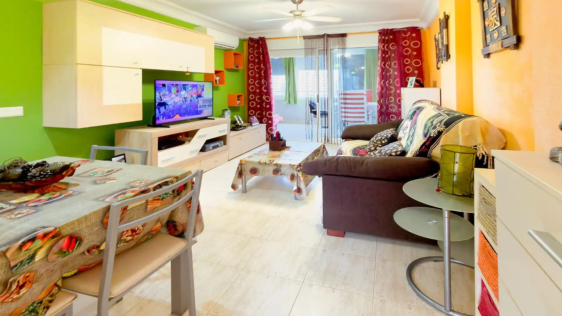 Sala de estar de Piso en venta en Villajoyosa / La Vila Joiosa con Trastero y Piscina comunitaria