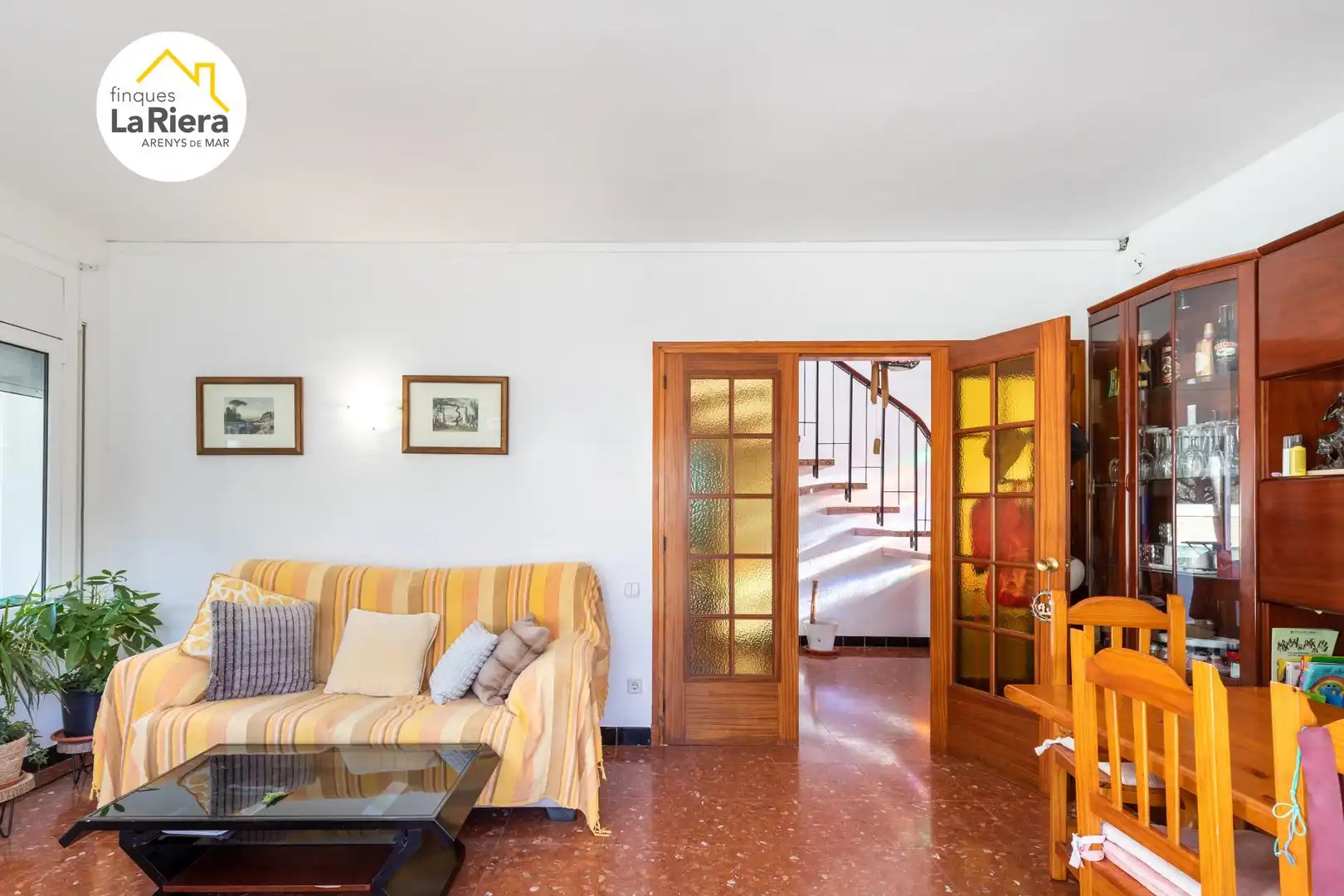 Sala d'estar de Casa o xalet en venda en Arenys de Munt amb Aire condicionat, Jardí privat i Terrassa