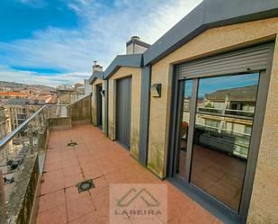 Vista exterior de Àtic de lloguer en Vigo  amb Calefacció i Terrassa