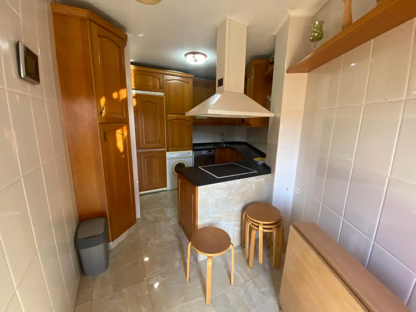 Cocina de Piso en venta en Castro-Urdiales con Calefacción, Jardín privado y Parquet