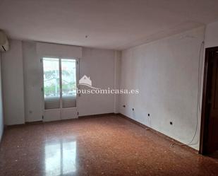 Living room of Flat for sale in Arjona  with Balcony