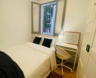 Bedroom of Apartment to share in  Madrid Capital  with Heating, Furnished and Oven