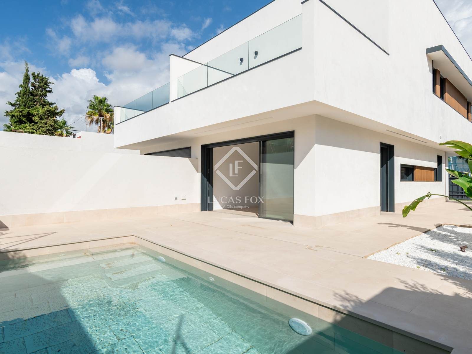 Exterior view of House or chalet for sale in Castelldefels  with Air Conditioner, Private garden and Terrace