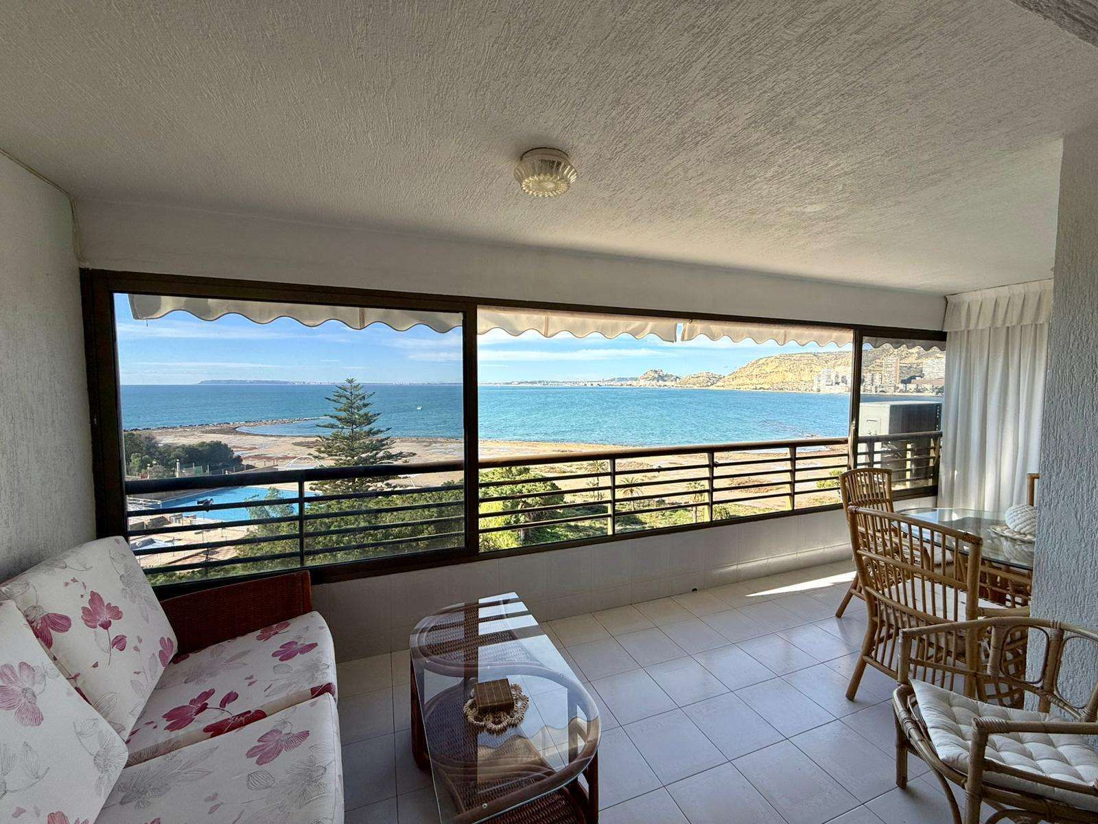 Bedroom of Apartments for share in Alicante / Alacant  with Air Conditioner, Terrace and Furnished