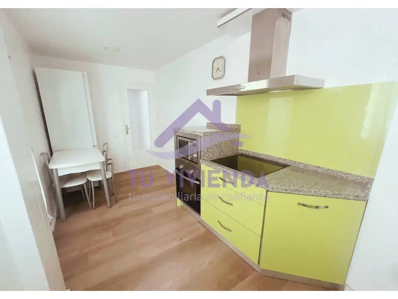 Cocina de Piso de alquiler en Valladolid con Calefacción, Terraza y Amueblado