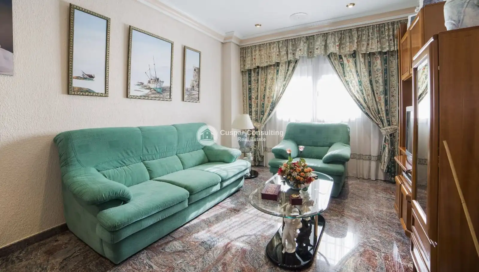 Sala d'estar de Local en venda en Los Alcázares amb Aire condicionat