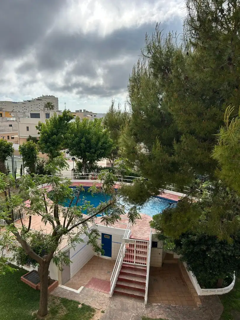 Schwimmbecken von Wohnungen zur Miete in La Pobla de Farnals mit Klimaanlage, Terrasse und Möbliert