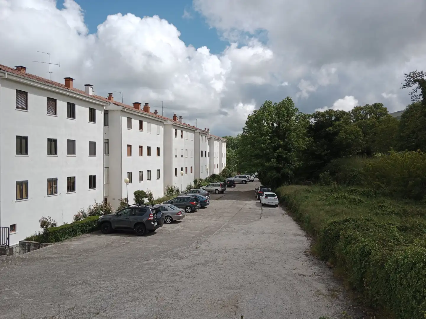 Parkplatz von Wohnungen zum Verkauf in Candelario mit Heizung, Parkett und Abstellraum