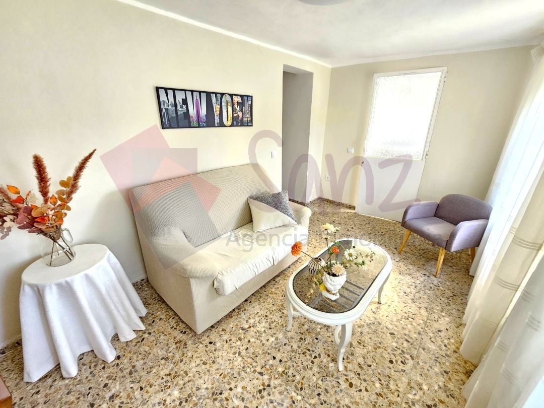 Living room of House or chalet for sale in  Logroño  with Heating, Private garden and Terrace