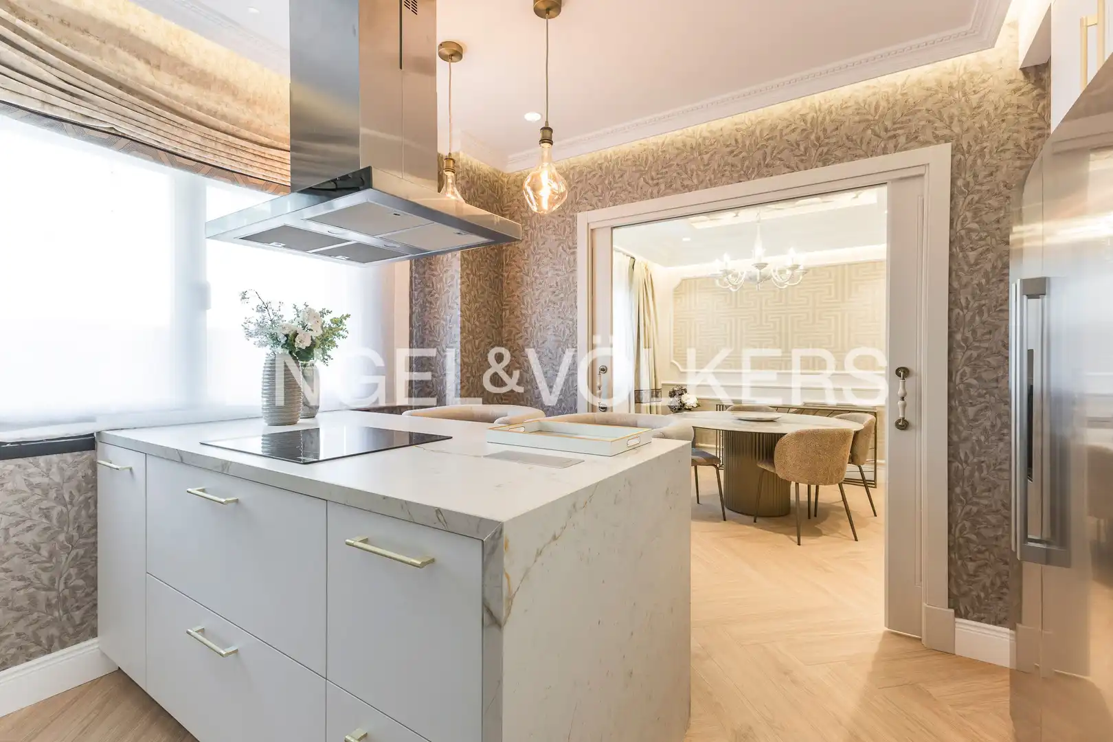 Piso con ascensor en venta en Calle de Guzmán el Bueno, imagen 11