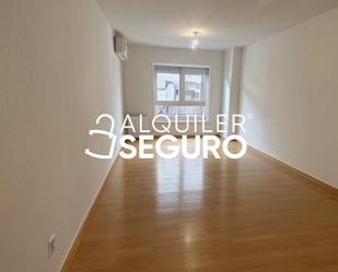 Bedroom of Flat to rent in Azuqueca de Henares  with Air Conditioner and Heating