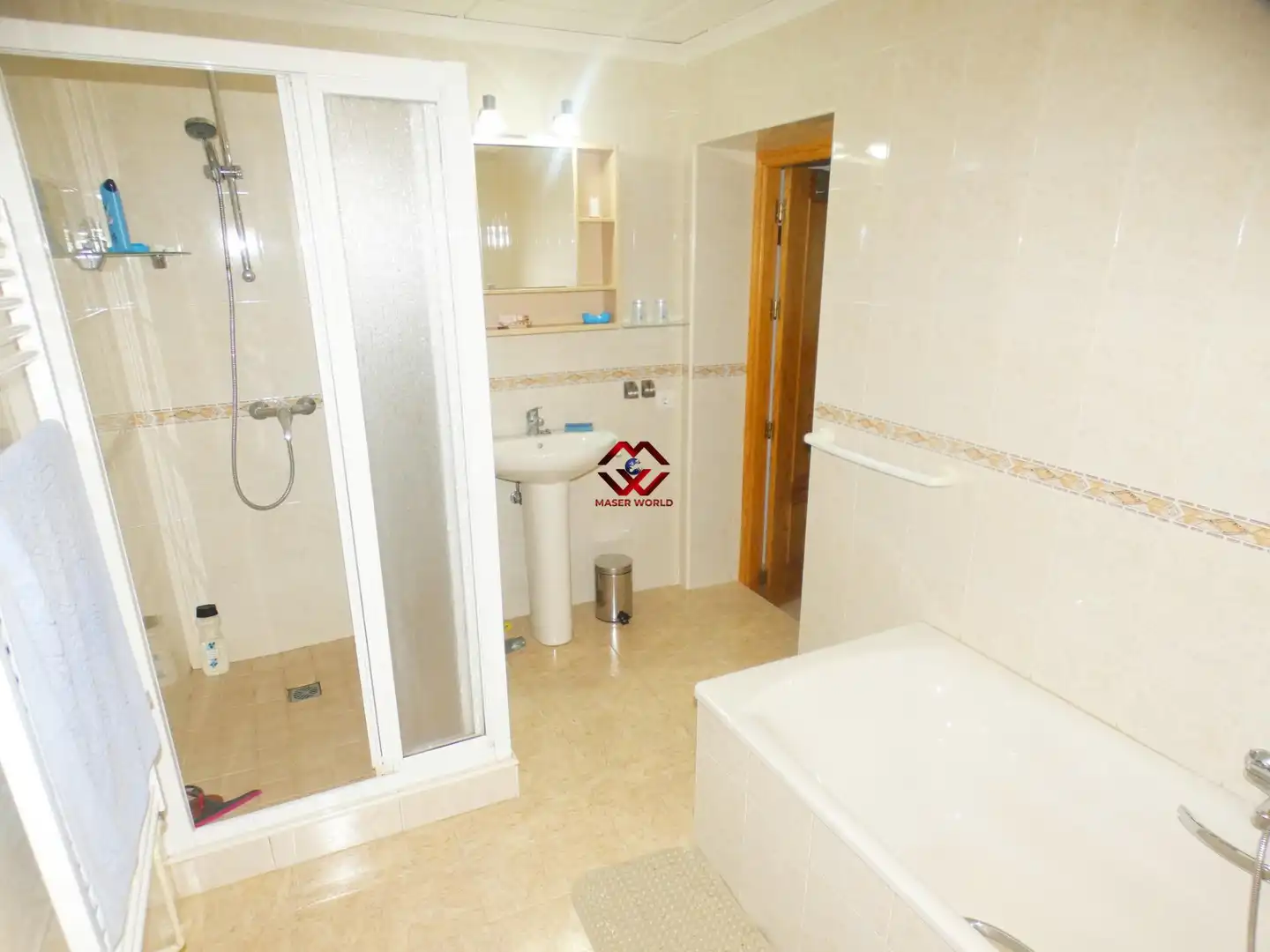 Bathroom of Houses for sale in Cartagena  with Private garden, Terrace and Storage room
