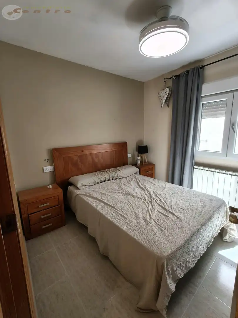 Dormitori de Apartament en venda en Albacete amb Calefacció, Moblat i Balcó