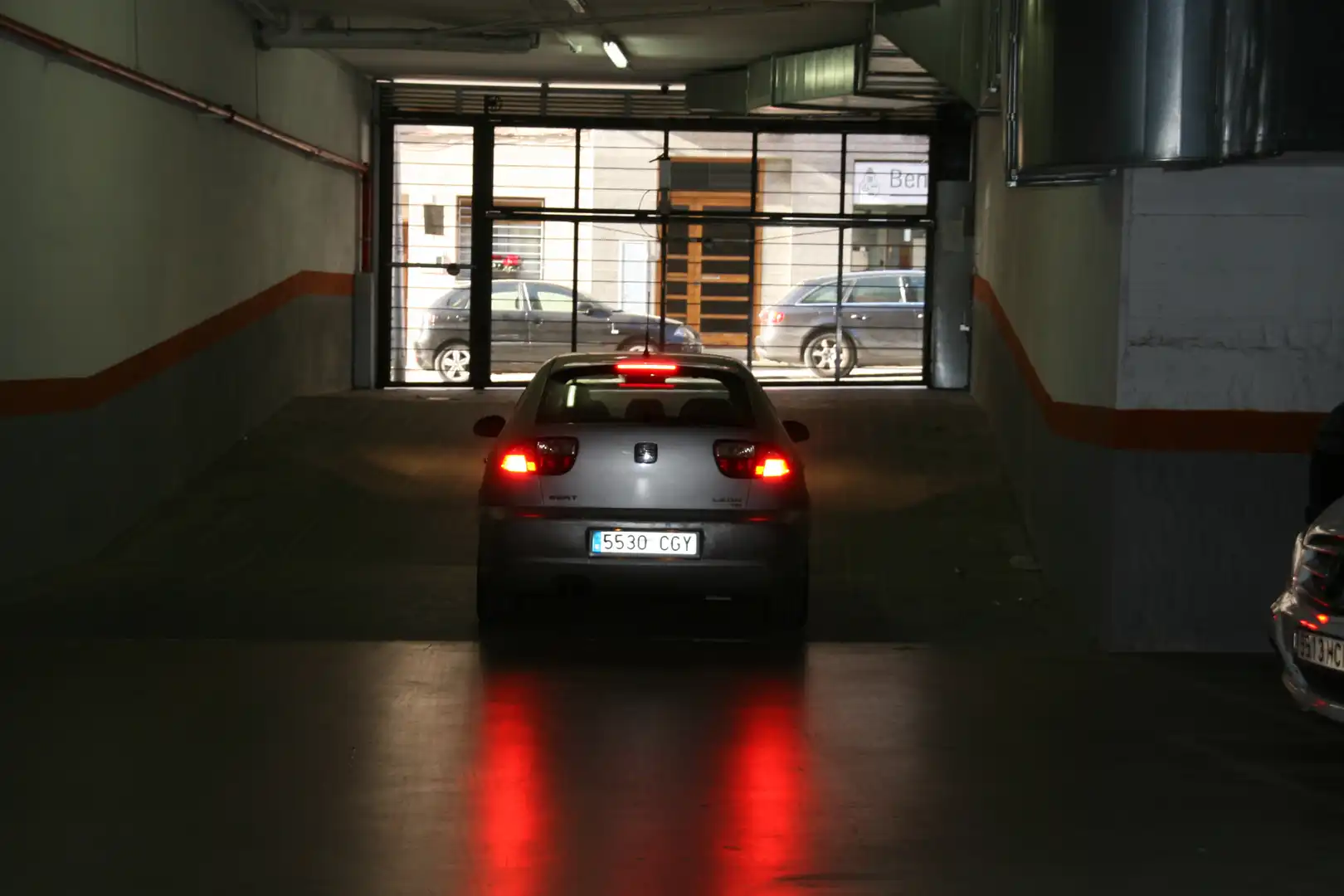 Garage zum Verkauf in Carrer Floridablanca, 120, El Palau - Escorxador