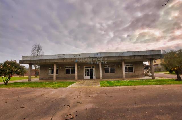 Local comercial en Alquiler en AVENIDA CONCORDIA en Tui