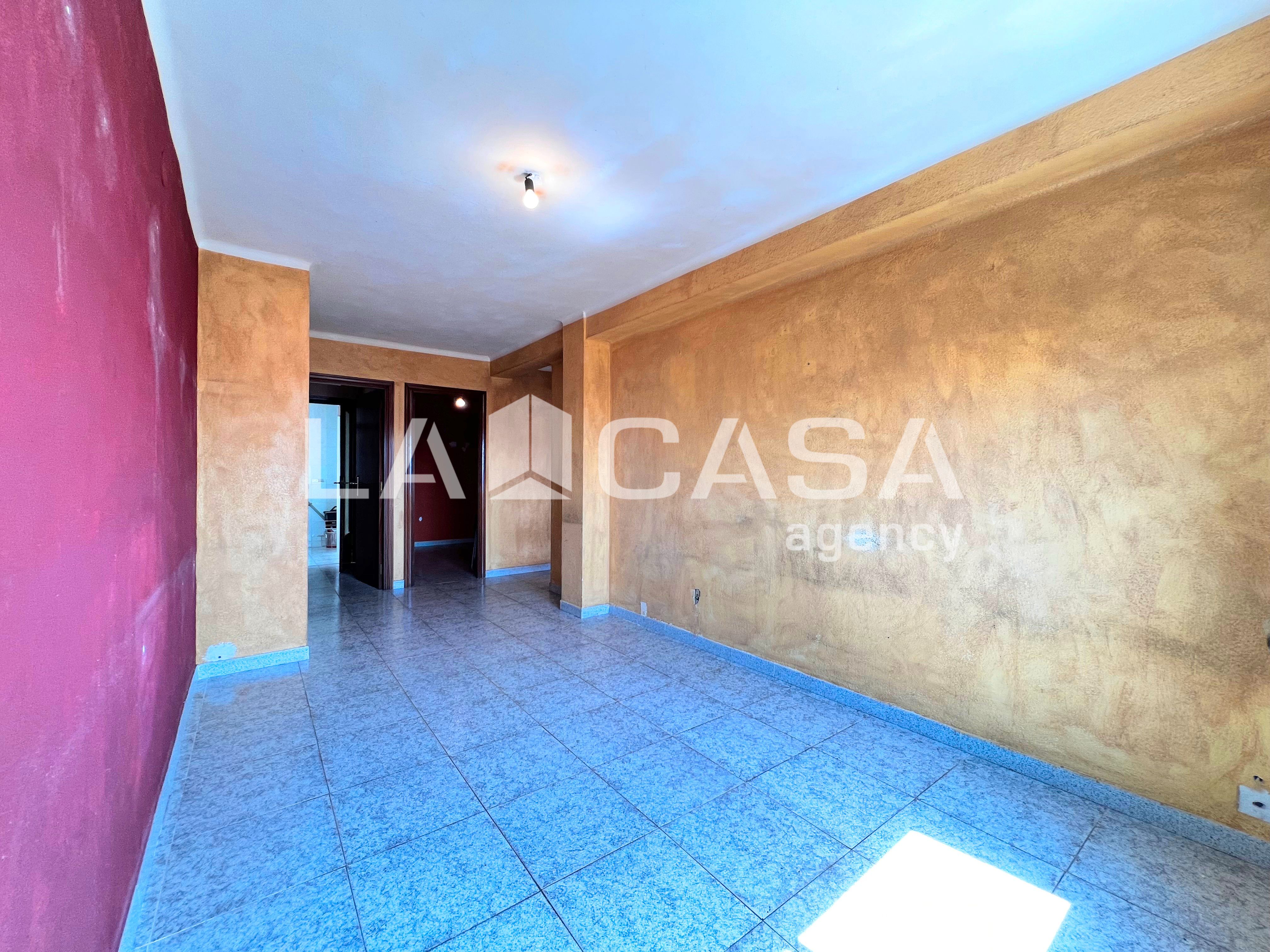 Flat for sale in Badalona  with Balcony