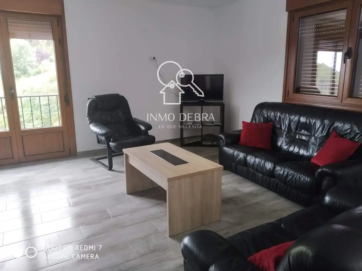 Sala d'estar de Casa o xalet en venda en Soto del Barco amb Calefacció i Terrassa