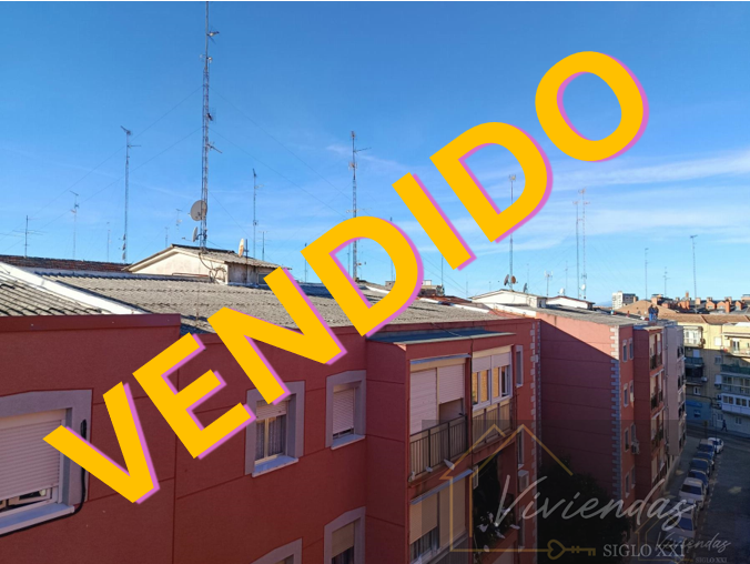 Exterior view of Flat for sale in Alcorcón  with Air Conditioner, Heating and Balcony