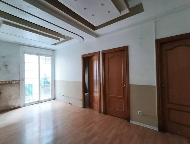 Piso en Venta en Barcelona - CL SANT BERTRAN en El Raval