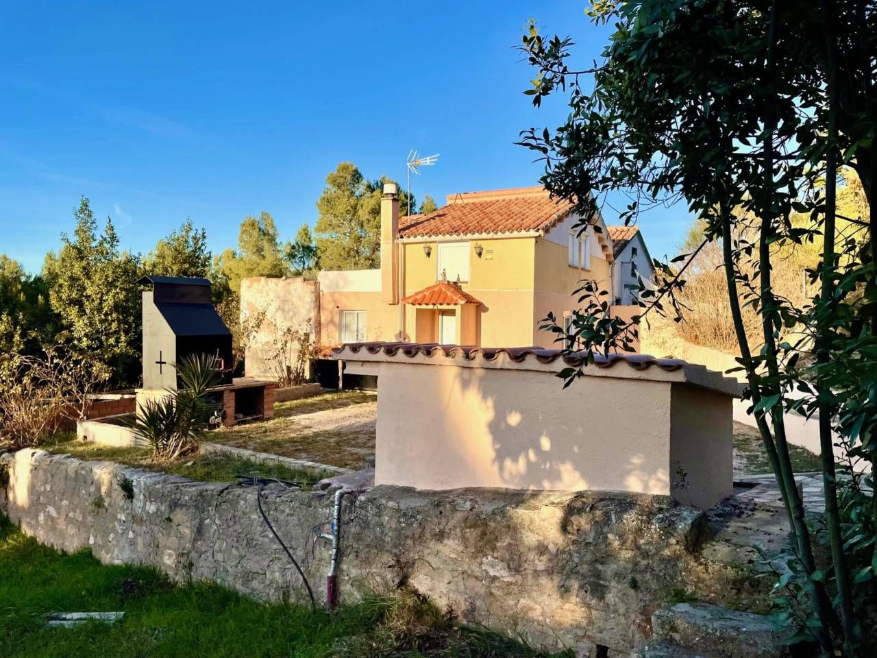 Vista exterior de Casa o xalet en venda en Sant Salvador de Guardiola amb Jardí privat i Parquet