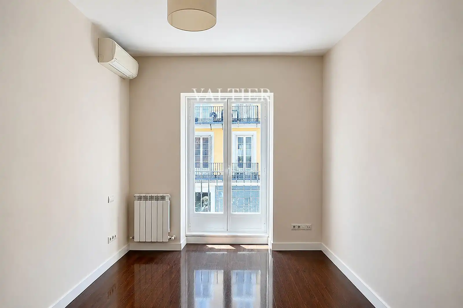 Bedroom of Flat for rent in Madrid  with Air Conditioner