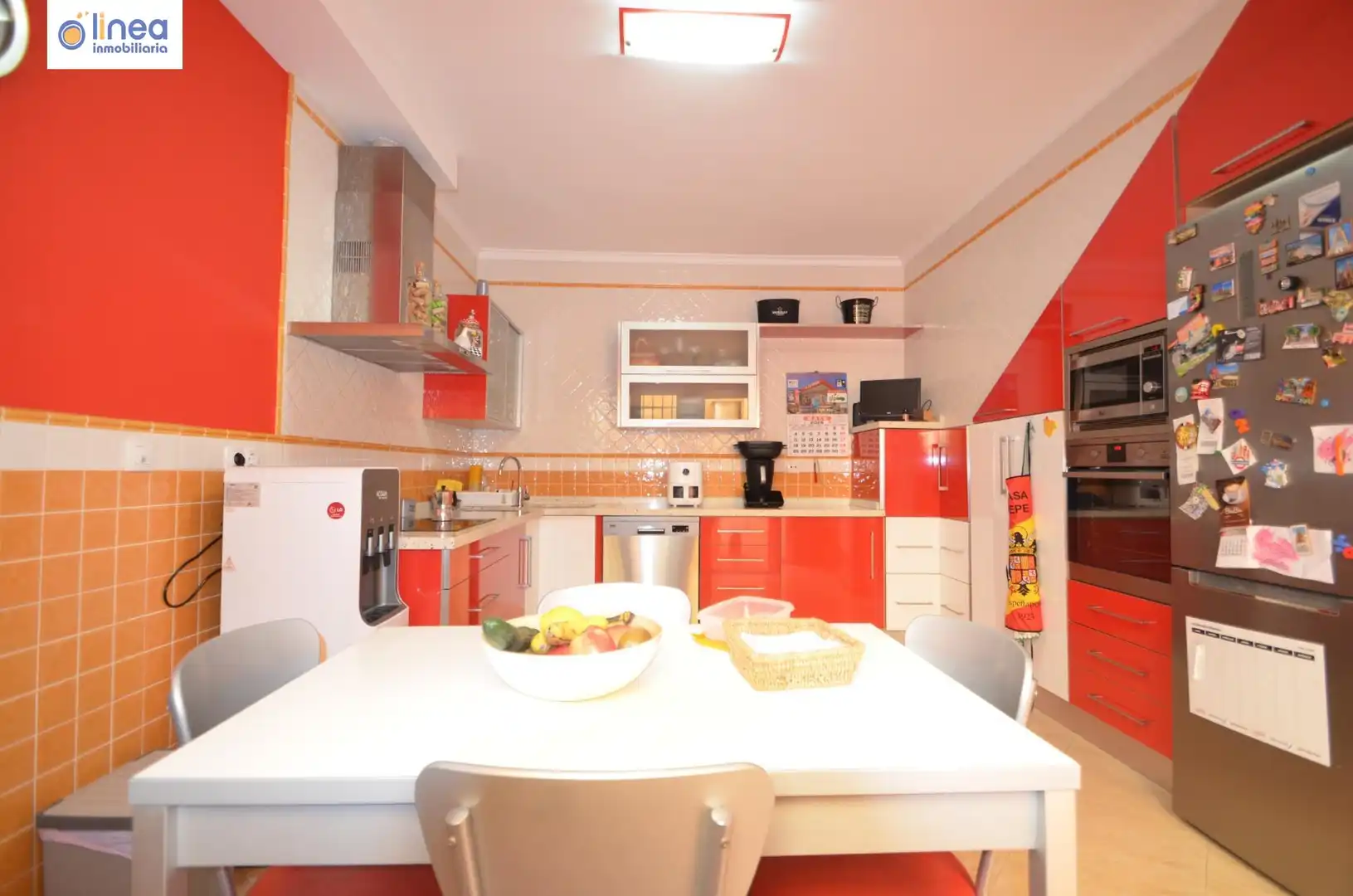 Casa adosada en venta en Calle ANGEL CARA, La Mojonera
