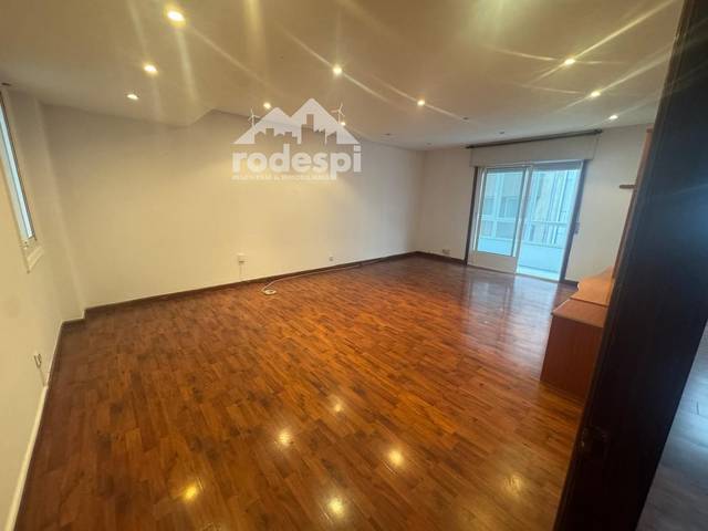 Piso en Venta en ZAMORA en Plaza España - Corte Inglés