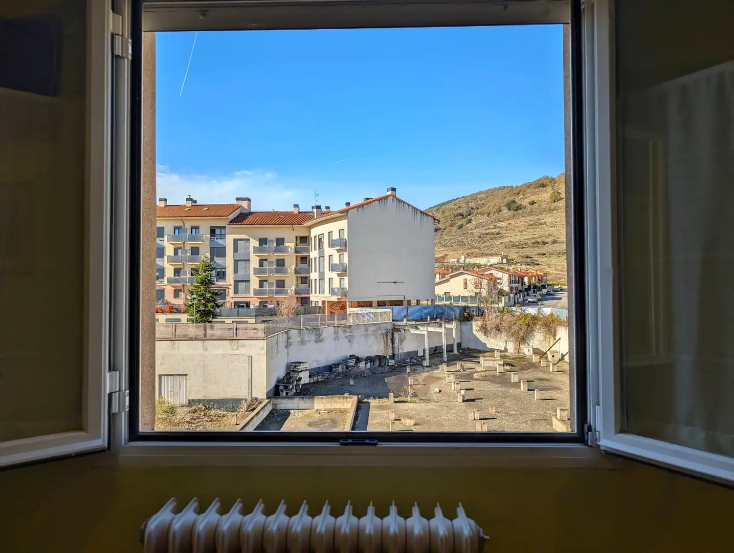 Vista exterior de Apartamento en venta en Ezcaray con Calefacción, Terraza y Amueblado