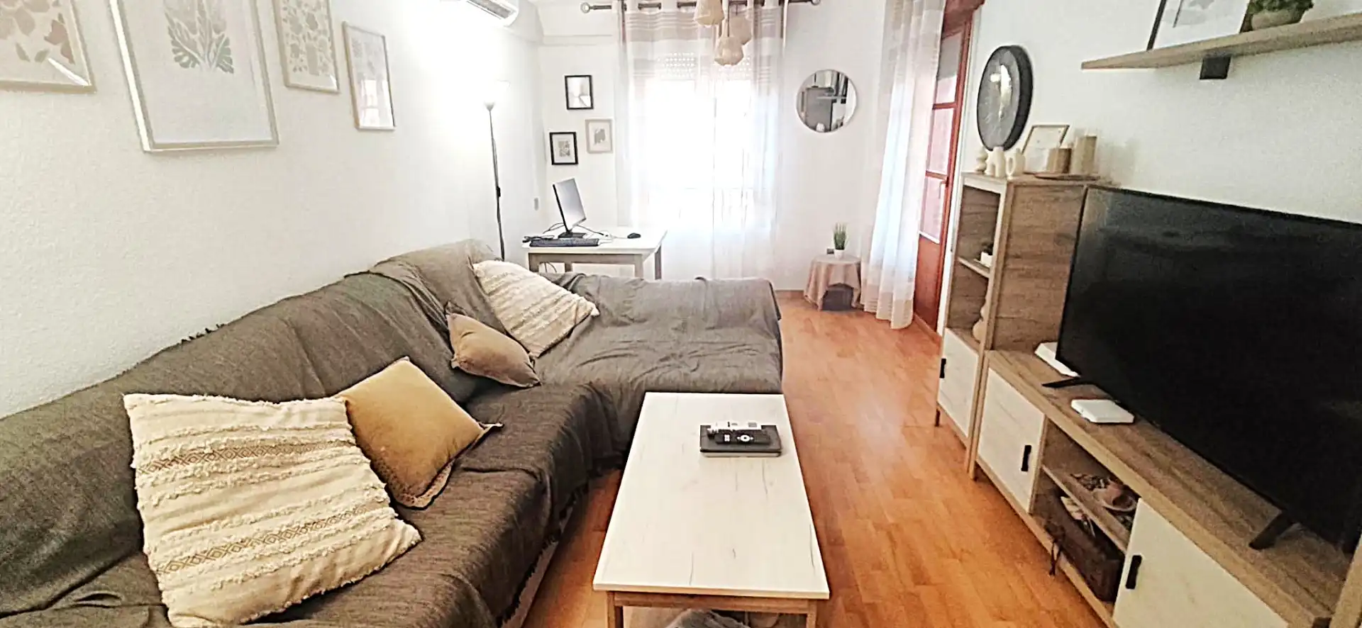 Sala de estar de Piso en venta en Móstoles con Aire acondicionado, Calefacción y Parquet