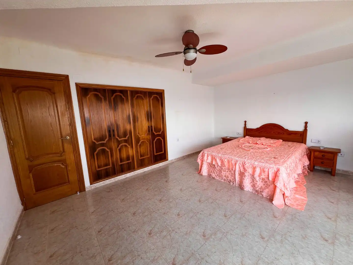 Apartamento en venta en Torrevieja con Aire acondicionado, Calefacción y Terraza