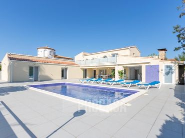 Xalet amb piscina en venda a Cap Ras - Creus - Falconera