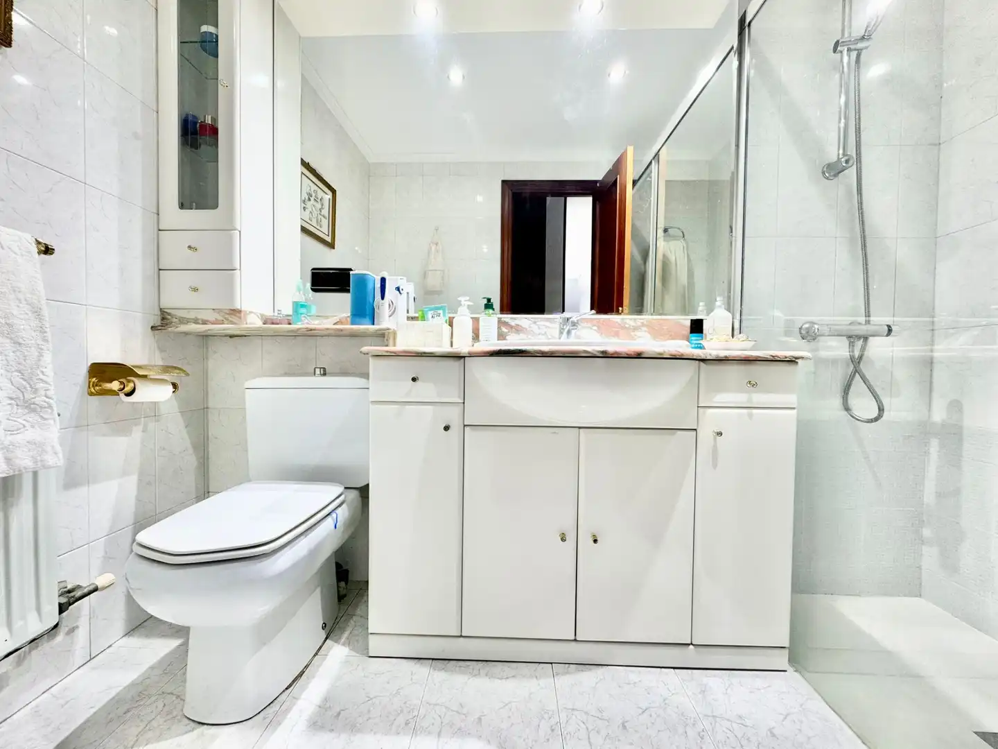 Baño de Piso en venta en Vitoria - Gasteiz con Terraza y Trastero