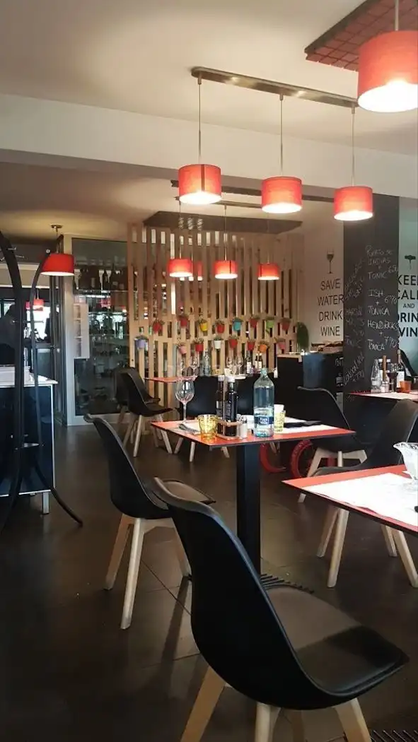 Business premises for sale in Avinguda Montserrat 75, imagen 5