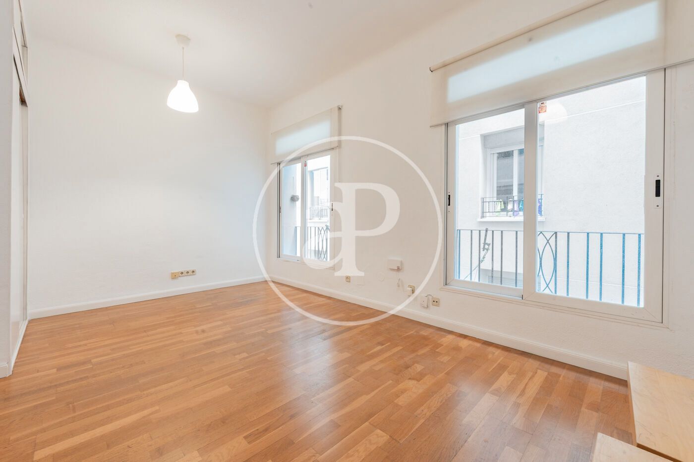 Exterior view of Flat for sale in  Madrid Capital  with Air Conditioner and Heating