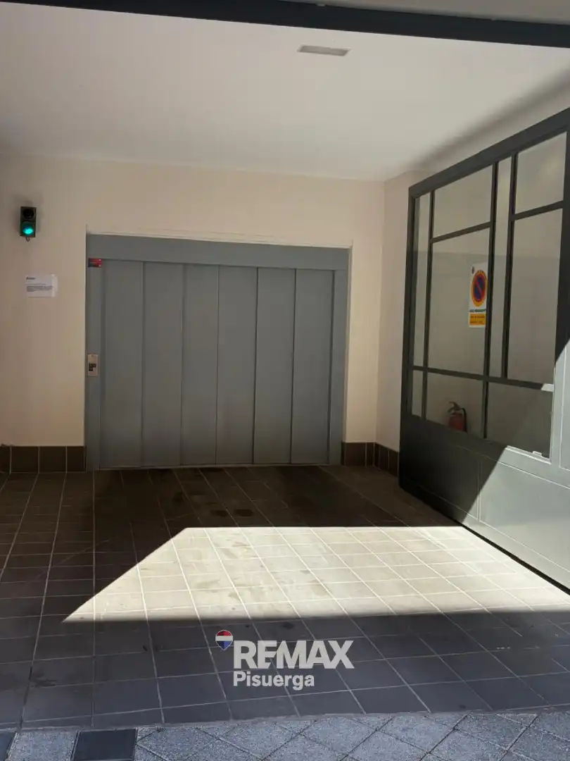 Moto avec ascenseur à vendre à Calle García Valladolid 2, imagen 3