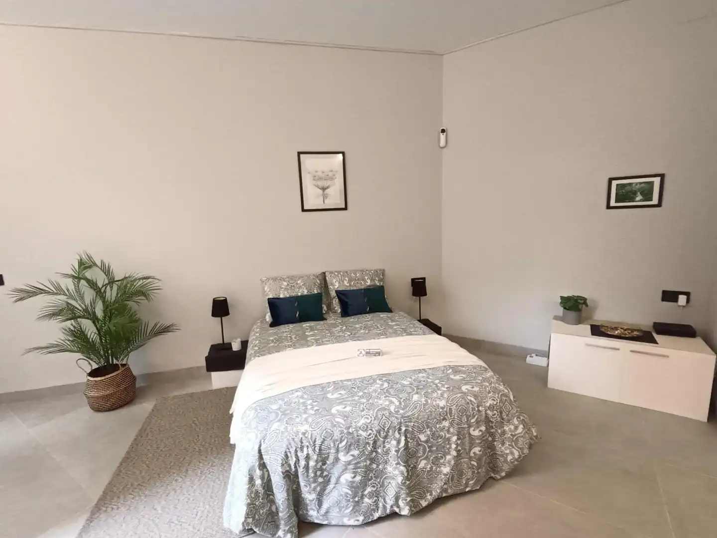 Flat for sale in Carrer SENTMENAT, Sol i Padris - Sant Oleguer