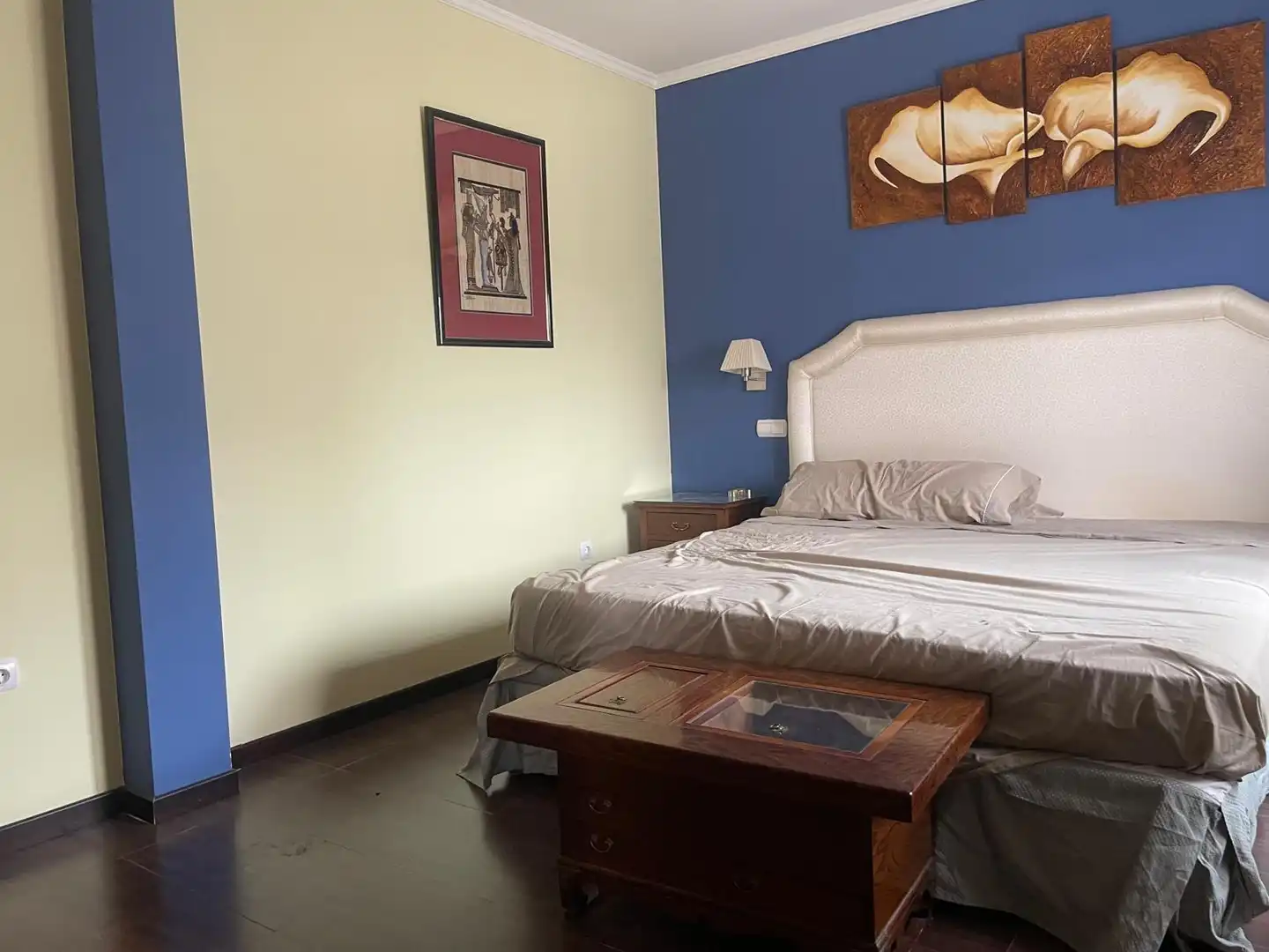 Casa adosada en venta en Hontanares de Eresma